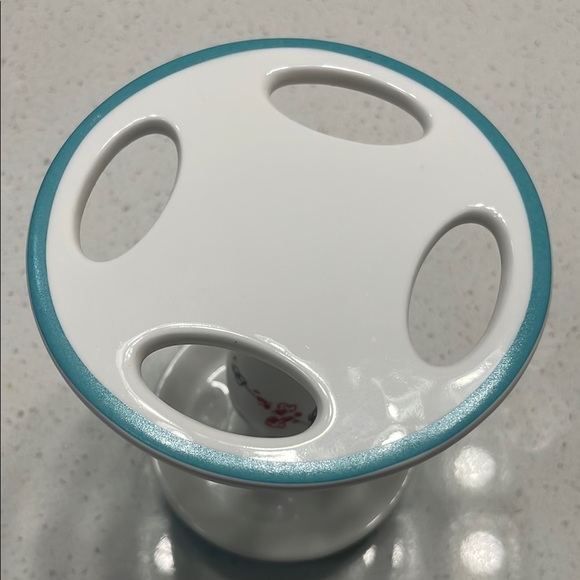 Lenox Chirp Toothbrush Holder - Picture 3 of 4